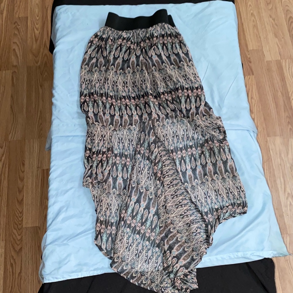 Pattern skirt